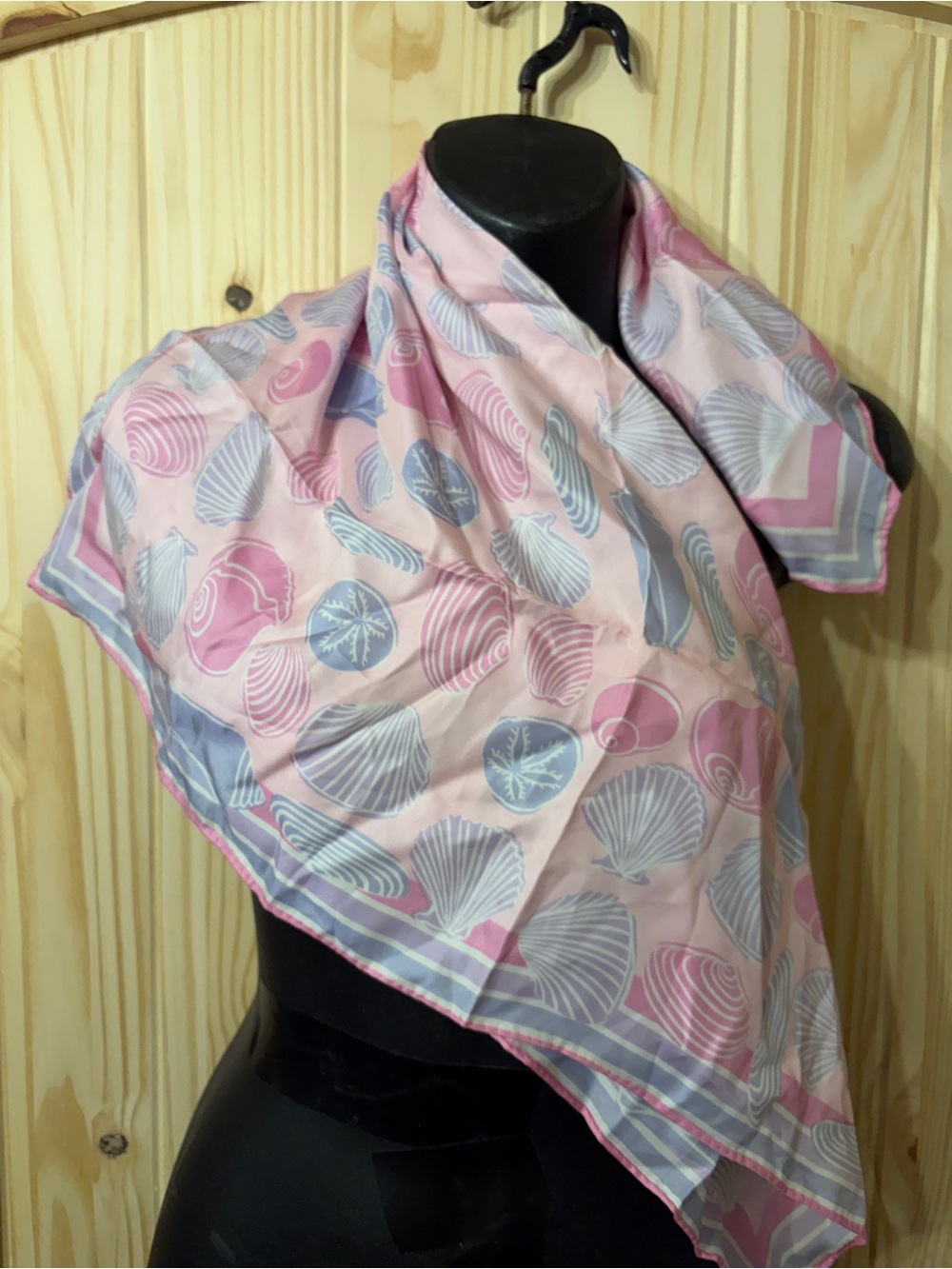 Vintage Vera Neumann Silk Blend Scarf Novelty Print Shells Ocean Beachy Summer - Picture 3 of 5